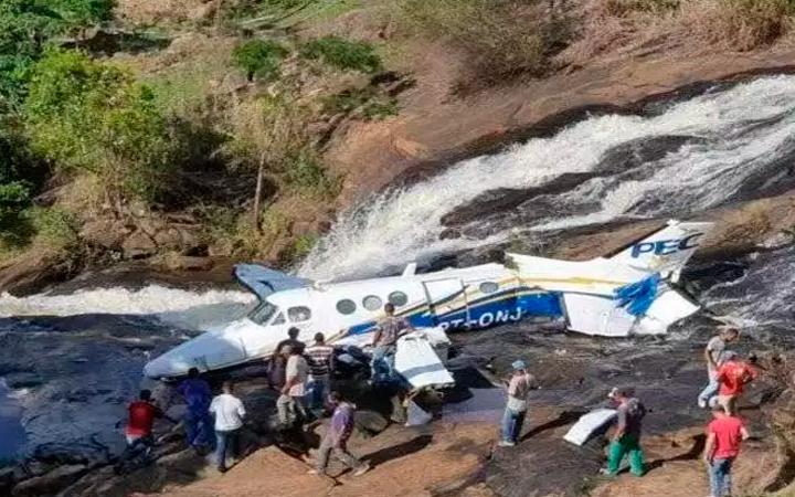 Bimotor onde morreu Marília Mendonça estava com documentação regular, de acordo com site da Anac (Foto/Reprodução)