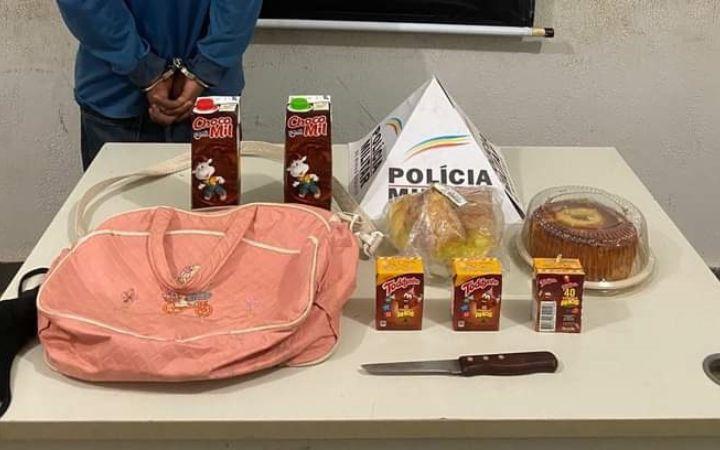 Produtos furtados pela dona de casa flagrada em supermercado no bairro Mercês (Divulgação)