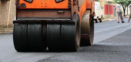 Recapeamento asfaltico elenca mais de 800 ruas (Foto/Divulgação)