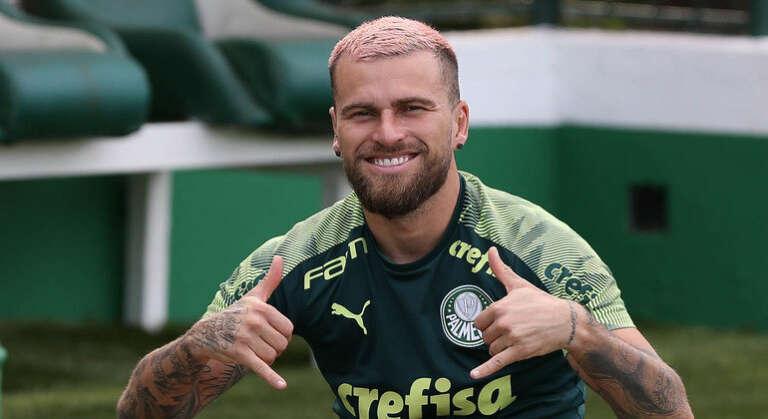 Lucas Lima foi um péssimo investimento: ele custou 60 milhões ao Palmeiras por um contrato de 5 anos; a saída do jogador gera uma economia anual de R$ 9 milhões (Foto/Palmeiras – Futebol Interior)