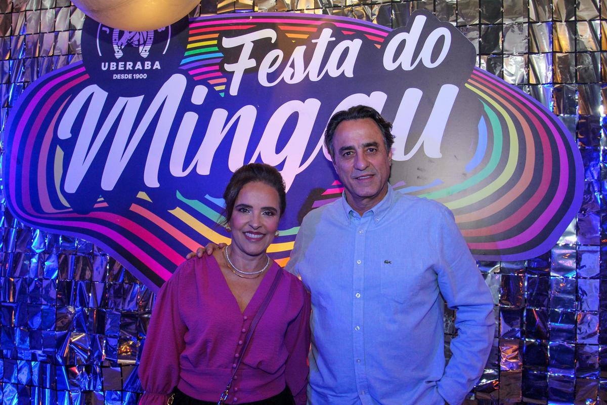 Leleca e Renato Pato, presidente e primeira-dama joqueana, anfitriões do Mingau do Jockey (Foto/Paulo Lúcio)