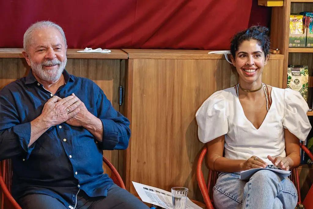 Lula e Bela Gil durante a campanha presidencial, em 2022 (Foto/Ricardo Stuckert)