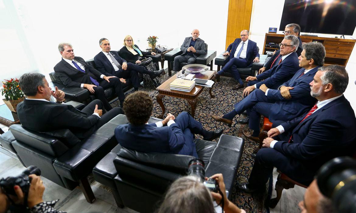 STF, Congresso e Presidência reunidos nesta segunda-feira (9) (Foto/Marcelo Camargo/Agência Brasil)