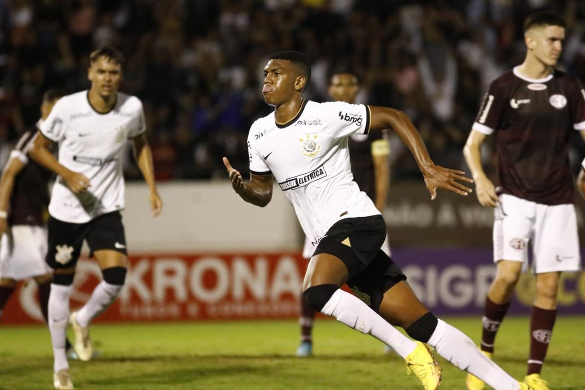 Jogadores do Corinthians em campo (Foto/Agência Corinthians)