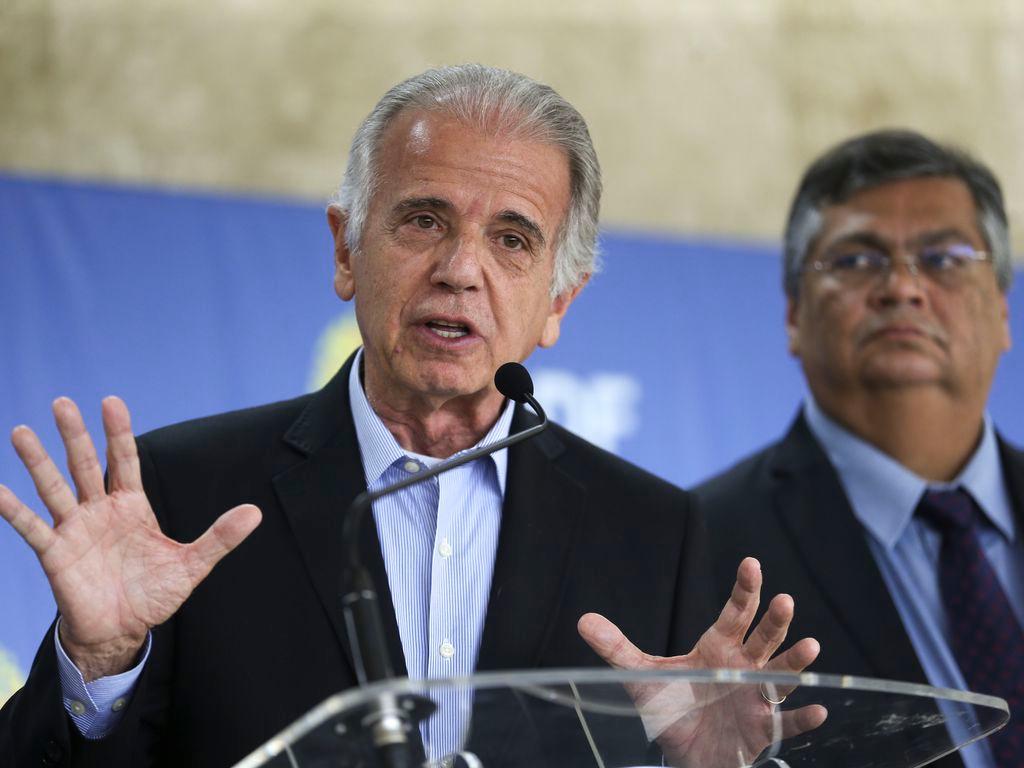 Ministros da Defesa, José Múcio Monteiro, e da Justiça, Flavio Dino (Foto/José Cruz/Agência Brasil)