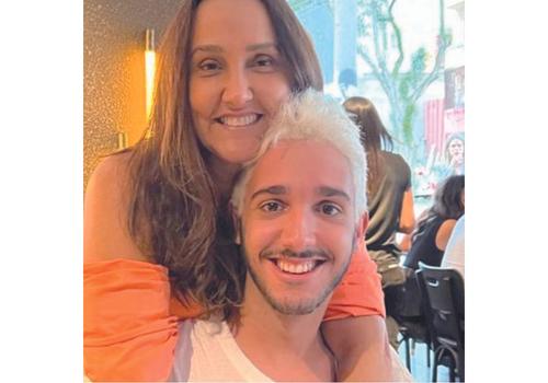 Gabriel Ribeiro é o orgulho da Mãe Adriene do pai Ismael e da irmã Mariana. O garoto acaba de passar no vestibular de medicina na USP (Foto/Arquivo Pessoal)