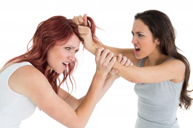 Briga de mulheres (Imagem Ilustrativa) (Foto/Ilustrativa/Getty Images)