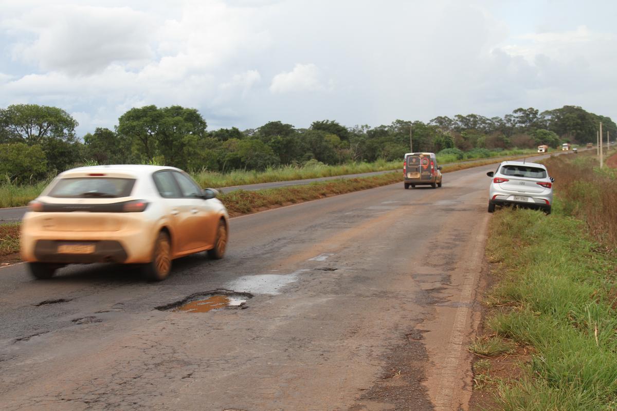 Após passar por recuperação, que o vice-governador Mateus Simões prevê para após o período chuvoso, a avenida Filomena Cartafina deve ser novamente municipalizada  (Foto/Jairo Chagas)