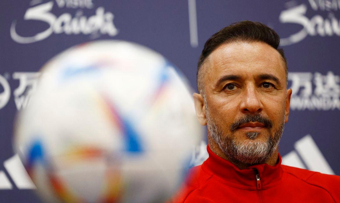 "Não vamos cair na armadilha de pensar que será uma partida fácil contra o Al Hilal", disse Vitor Pereira (Foto/Reuters/Susana Vera)