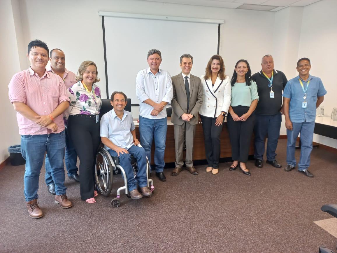 A Ordem de Serviço foi assinada pelo prefeito de Campo Florido, Renato Soares (PSD), e representantes da Companhia de Saneamento de Minas Gerais  (Foto/Jairo Chagas)
