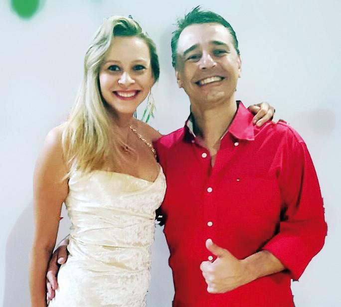 Karitas ao lado do fisioterapeuta Frederico Mendes, aniversariante do fim de semana (Foto/Paulo Lúcio)