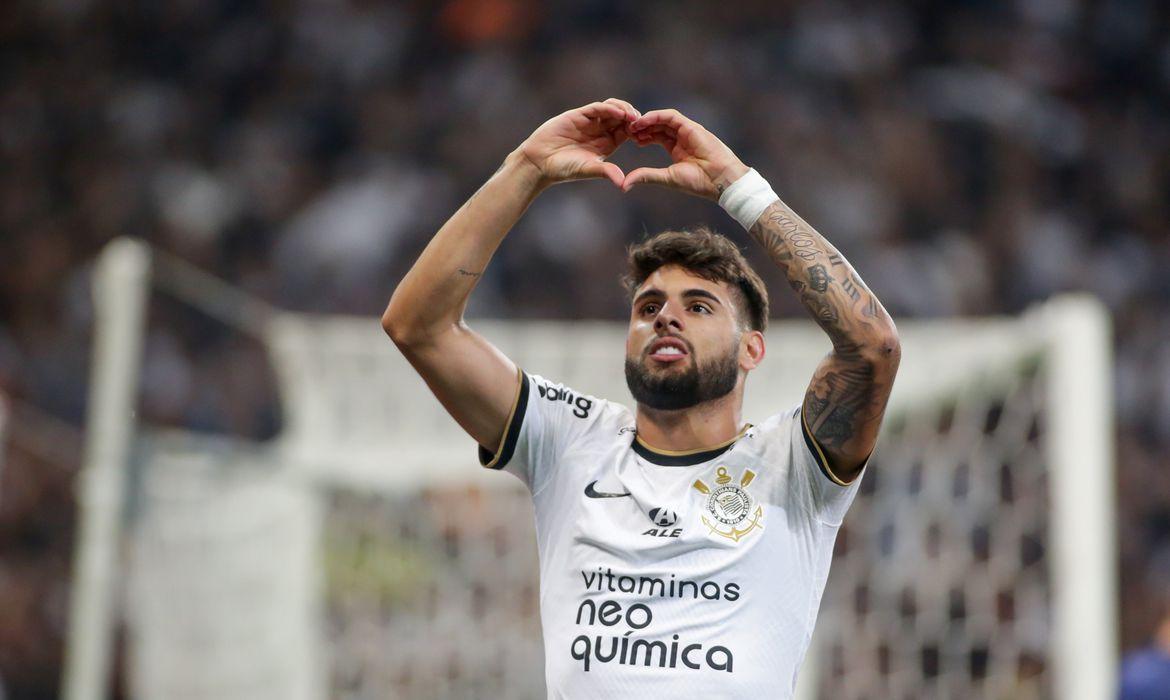 Atacante Yuri Alberto está de volta para a felicidade da torcida (Foto/Corinthians)