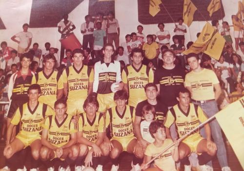 Equipe de futsal da Drogaria Moderna (Foto/Arquivo Pessoal)