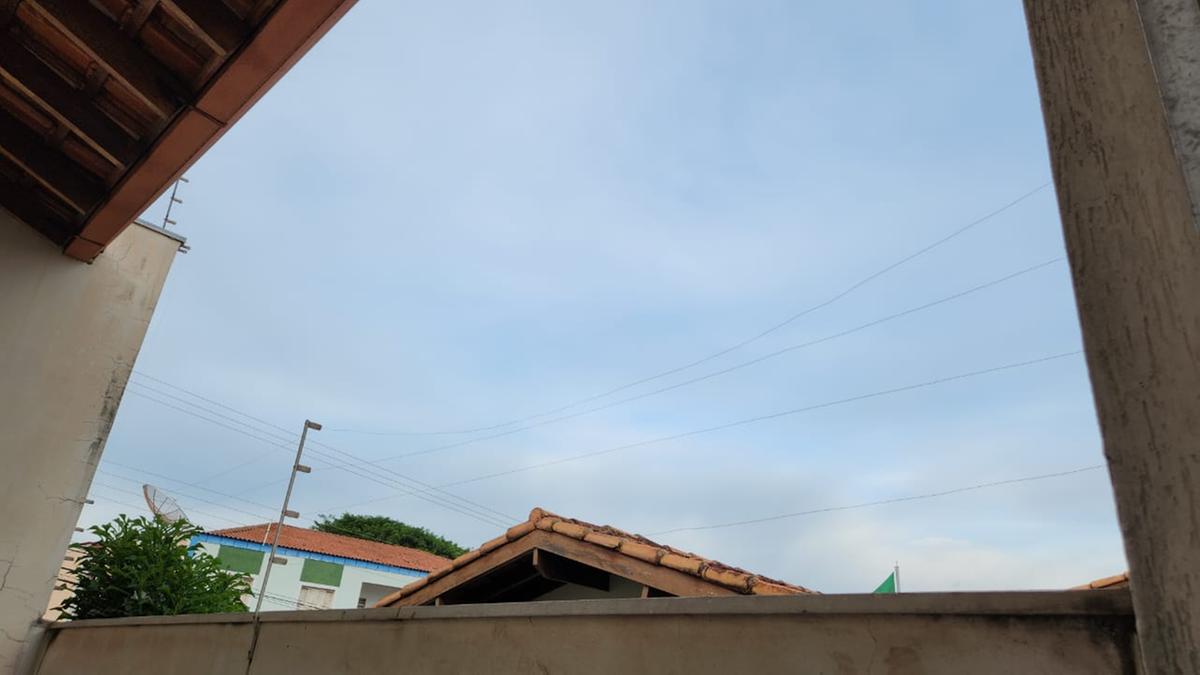 Céu de Uberaba na manhã de sábado (Foto/Reprodução/Leitores JM)