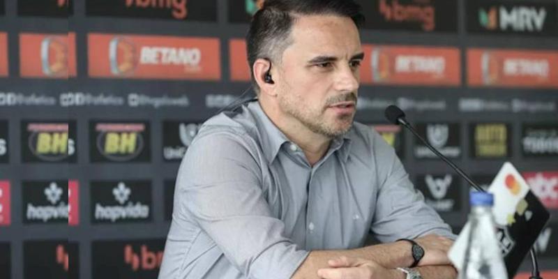 O diretor de futebol do Atlético, Rodrigo Caetano, registrou protesto junto ao delegado da partida ontem (Foto/Pedro Souza - Atlético-MG)