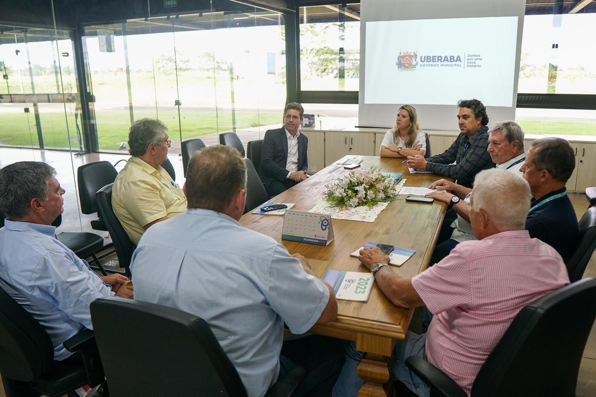 Além da prefeita Elisa, participaram da reunião representantes da Certrim, Porto Seco, Central do Adubo e Atlas Armazéns (Foto/Divulgação)