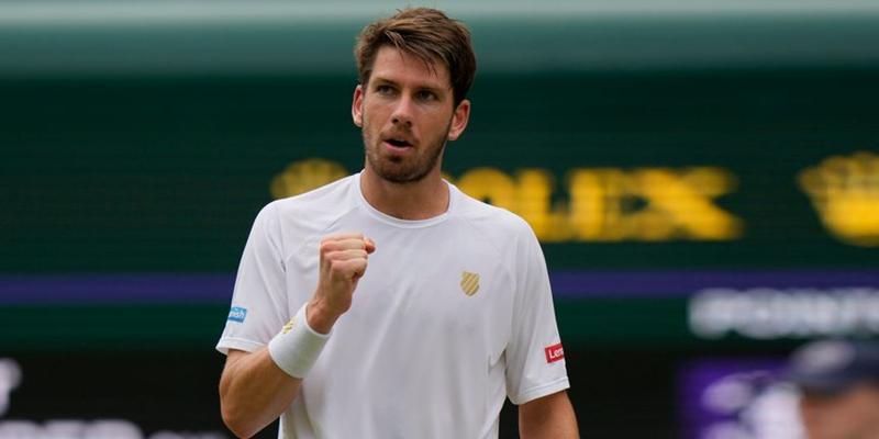 Cameron Norrie mostrou carinho pelo Brasil e falou sobre a visita que fez a uma escola de tênis para crianças da Rocinha (Foto/Skay Sports)