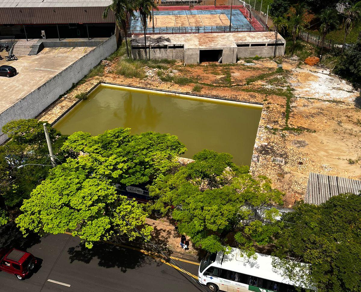 Situação da piscina do UTC (Foto/Divulgação)