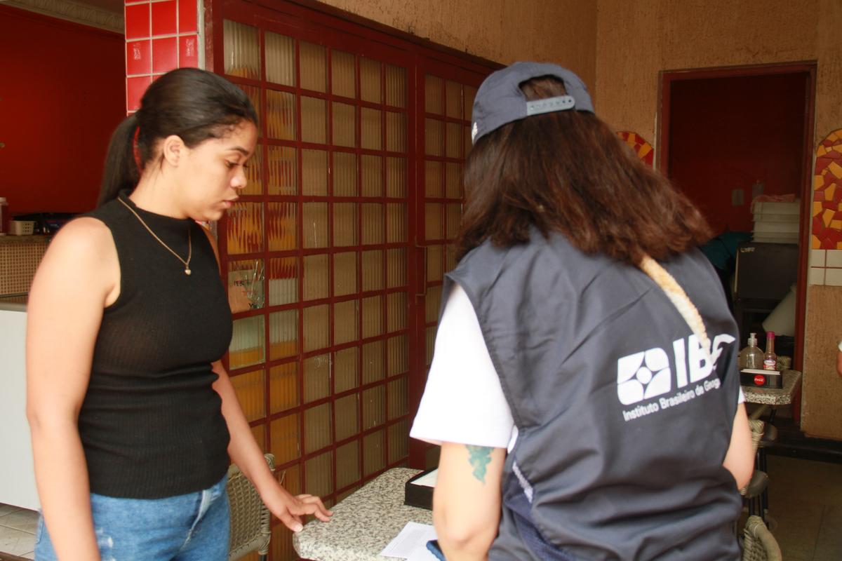 Etapa de visitas domiciliares dos recenseadores foi finalizada ontem e agora entra a parte de conferência, mas visitas programadas ainda podem acontecer  (Foto/Jairo Chagas)