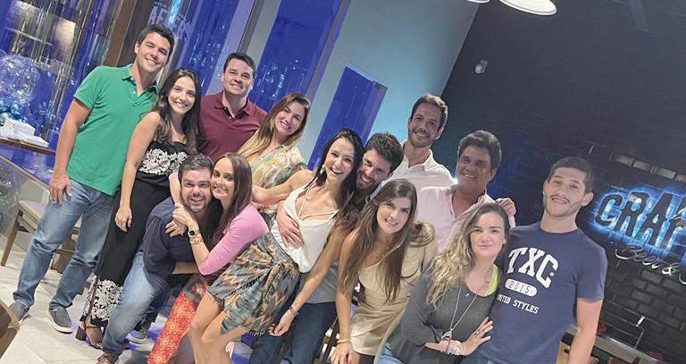 Silvio Neto completou mais um ano de vida com direito a comemoração surpresa preparada pela esposa Aninha Afonso que reuniu familiares e amigos mais próximos para festejar a vida (Foto/Arquivo Pessoal)