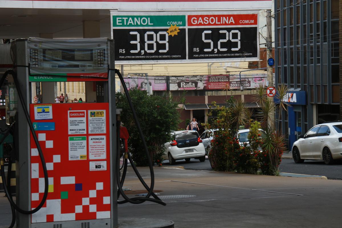 Com a reoneração e apesar de queda nos preços anunciada pela Petrobras, o consumidor passou a pagar mais caro pelos combustíveis nesta semana (Foto/Jairo Chagas)