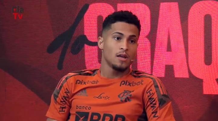 O Flamengo transferiu R$ 1.897.200,00 erradamente para outro João Victor Gomes da Silva (Foto/FLA TV)