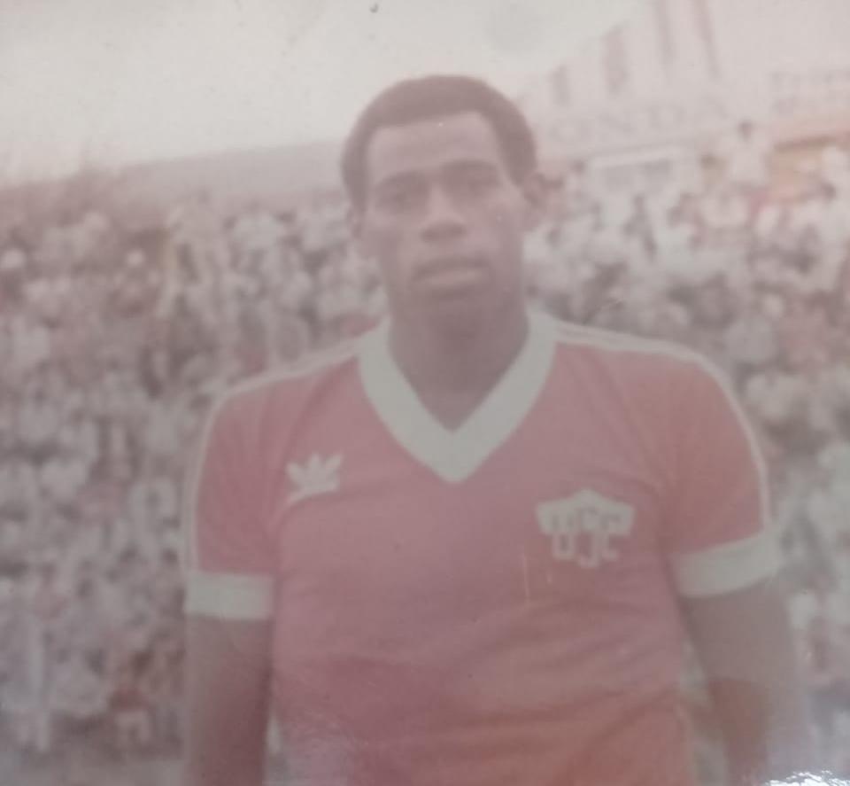 Lobão com a camisa do USC (Divulgação)