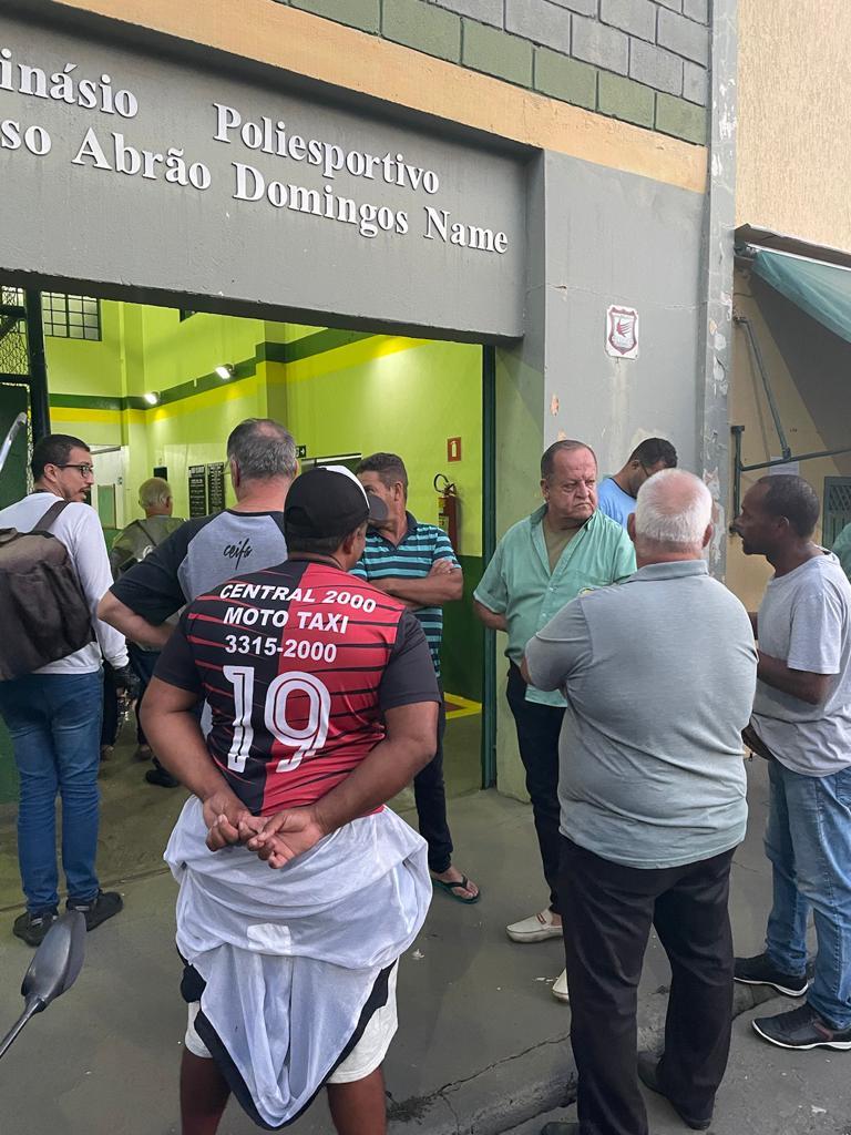 Reunião sobre reajuste dos servidores municipais (Foto/Divulgação)