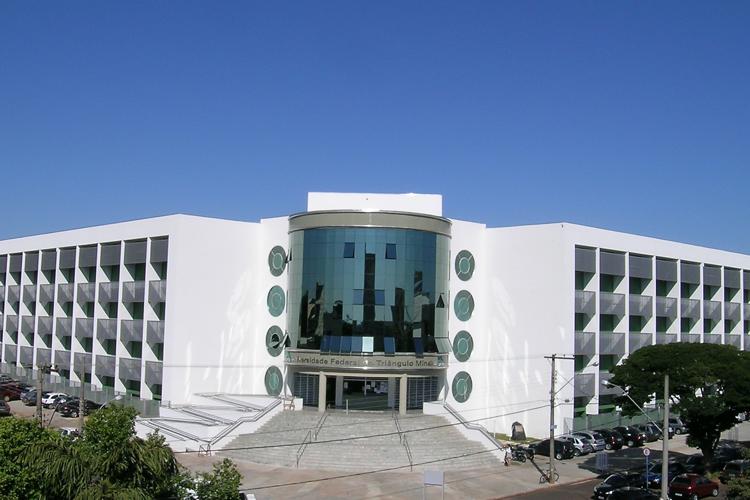 Centro Educacional da UFTM, na avenida Getúlio Guaritá (Foto/Divulgação)