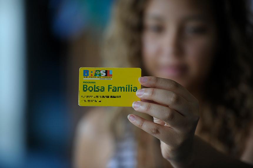 Cartão do Bolsa Família (Foto/Senado)