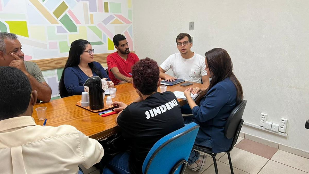 O pagamento retroativo do reajuste do piso é um dos 17 itens da pauta de reivindicações dos educadores da rede municipal (Foto/Reprodução)