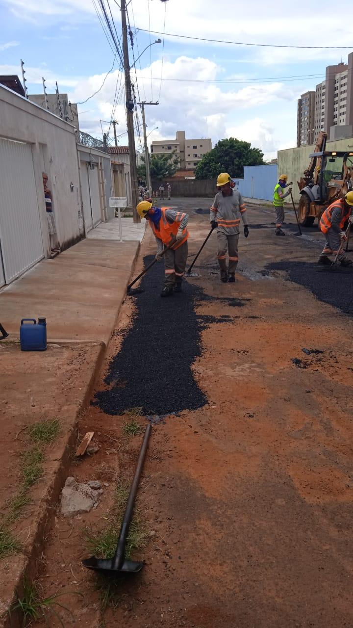 Operação de tapa-buracos (Foto/Divulgação)