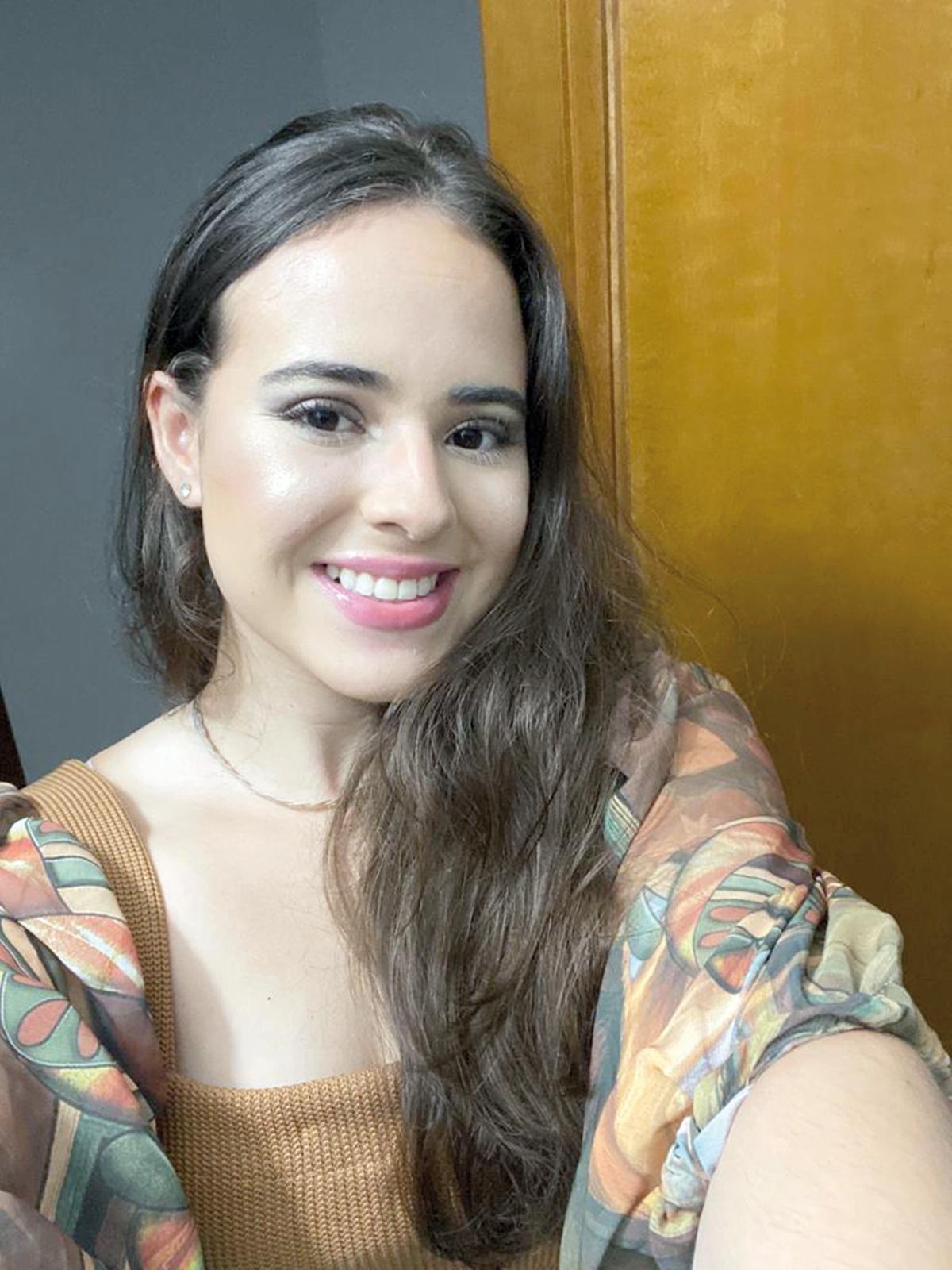 Ana Laura Inácio comemora aprovação no vestibular de Medicina; sucesso! (Foto/Arquivo Pessoal)