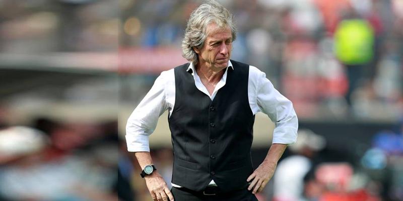 "Meu contrato acaba em maio e vamos ver o que vai acontecer, não quero tomar nenhuma atitude”, disse Jorge Jesus (Foto/Reprodução)