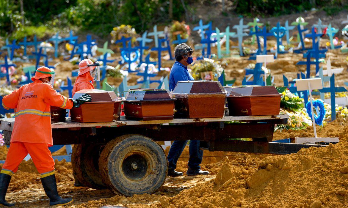 Em comunicado, o Ministério da Saúde destacou que a vacinação é a principal forma de combater a crise sanitária (Foto/Reprodução/Agência Brasil)