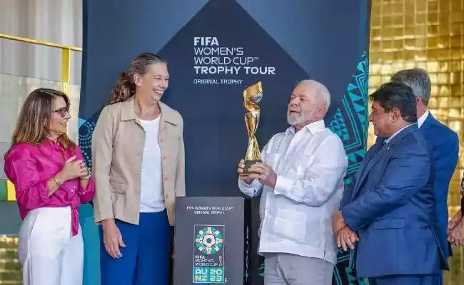 Lula dará todo apoio necessário à CBF para trazer a Copa do Mundo Feminina para o Brasil (Foto/Jornal Folha de Vitória)