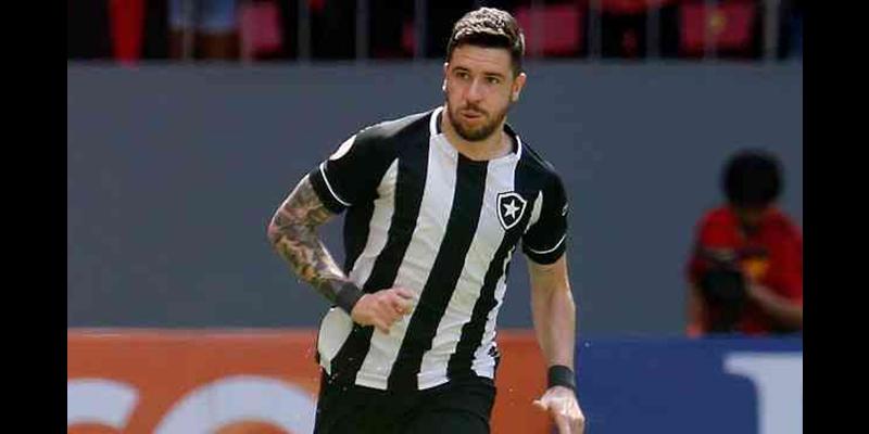 Gustavo Sauer salvou o Botafogo com um gol no último minuto da partida (Foto/Botafogo FR)