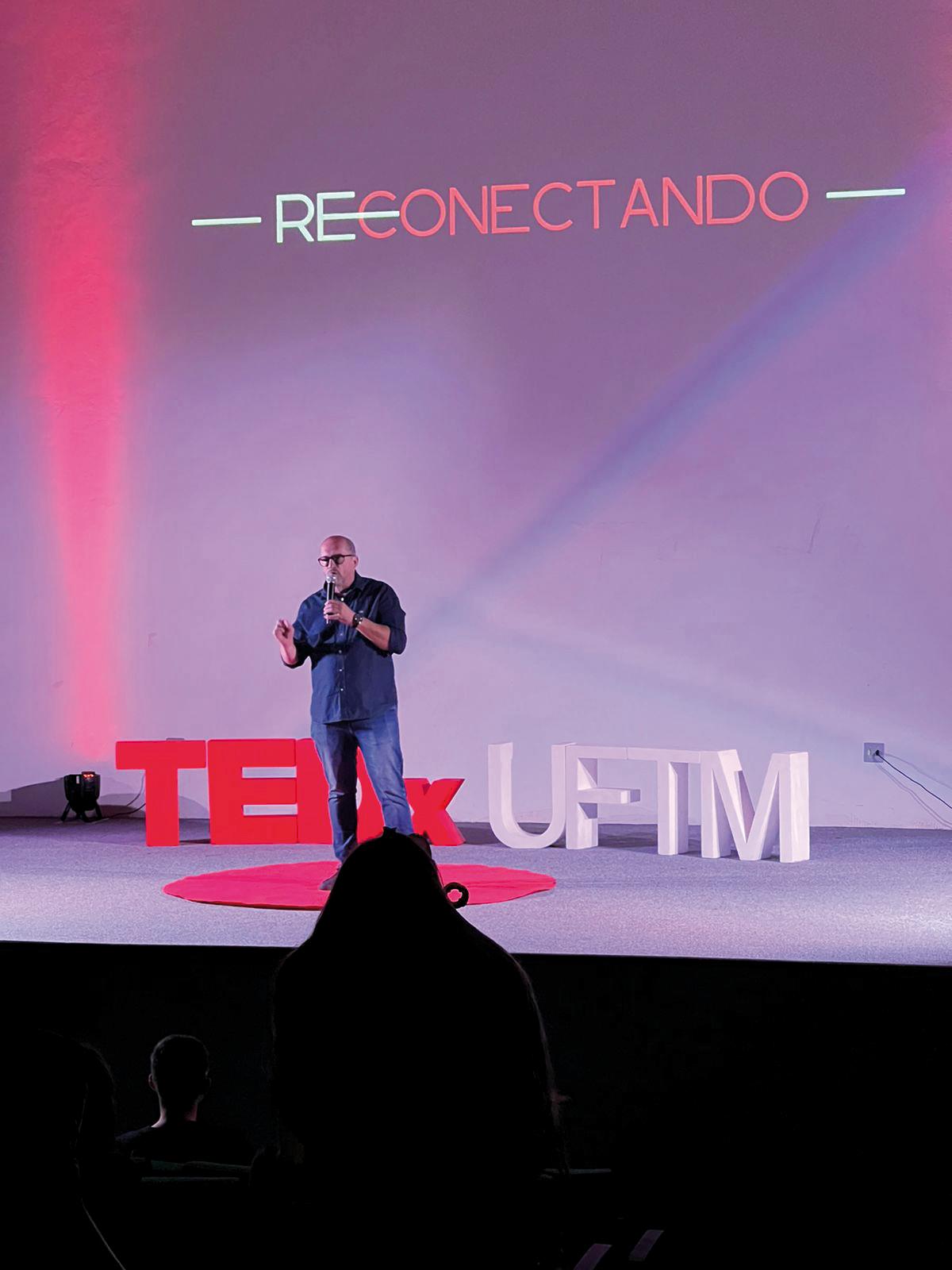 Uberaba foi palco de mais um TedxUFTM, palestrantes de todo Brasil que com suas histórias inspiradoras fazem a diferença na vida de muitas pessoas, entre eles Napoleão Amorim Junior, João Nogueira e Aline Castro (Foto/Arquivo)