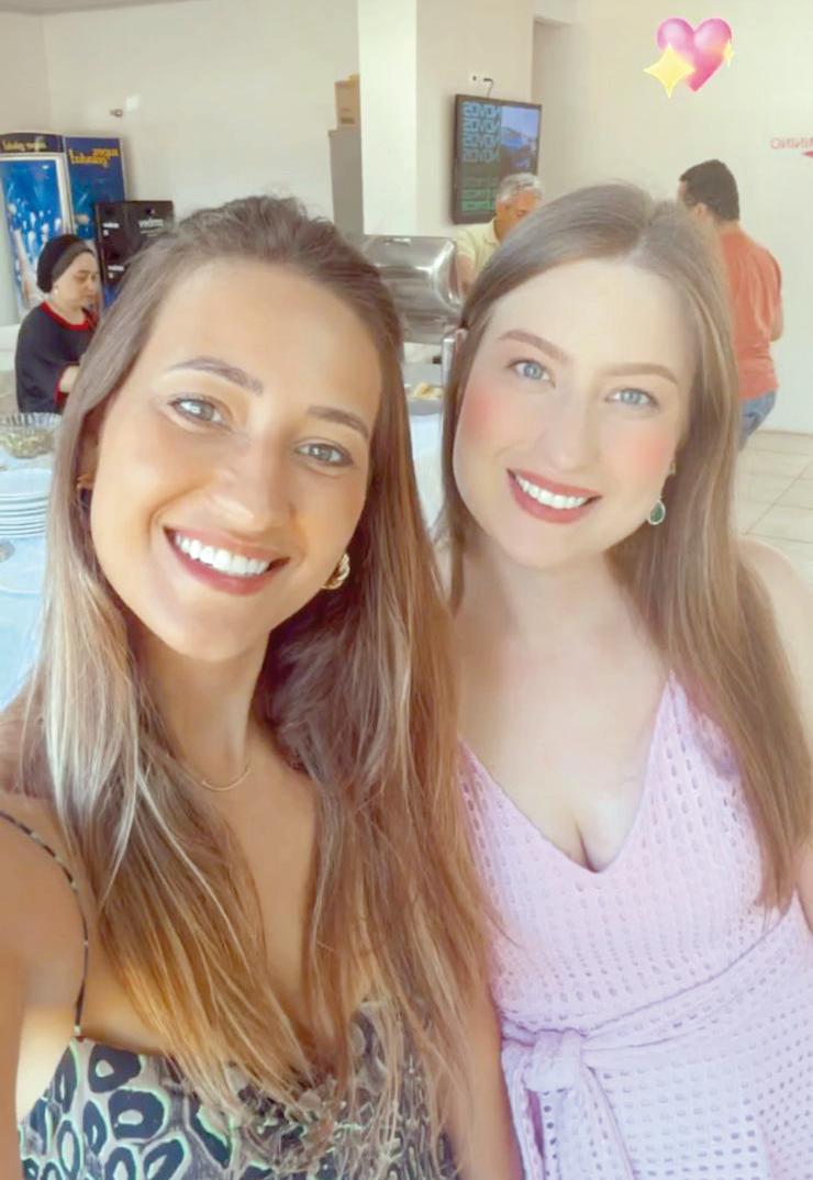 Ana Carolina e Isabela Martins comemorando a vida de Isabel que completou mais uma volta ao sol e celebra mais um aniversário (Foto/Arquivo Pessoal)