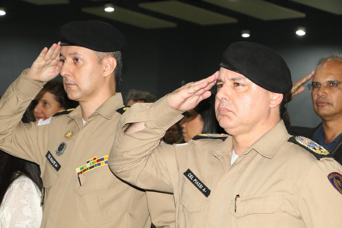 Comandante-geral da Polícia Militar de Minas Gerais, coronel PM Rodrigo Piassi do Nascimento, acompanhou a assunção ao comando da 5ªRPM do coronel PM Ralfe Veiga de Oliveira (Foto/Sérgio Teixeira/PMMG)