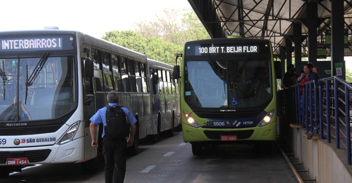 O compromisso de repassar o subsídio de R$ 12 milhões este ano às concessionárias foi firmado dentro da negociação para o reajuste de apenas R$0,50 na tarifa de ônibus este ano (Foto/Jairo Chagas)