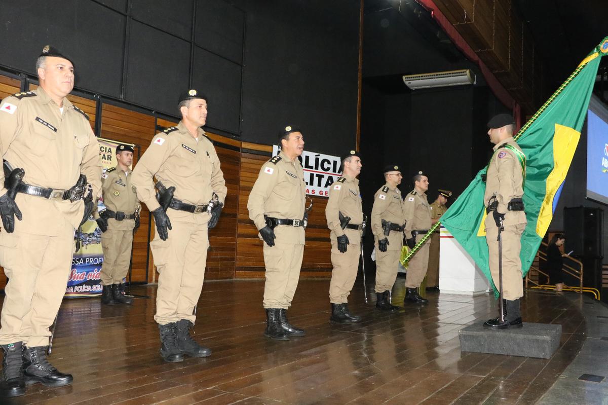 Evento marcou a transmissão de comando do 4º e 67 batalhões e transferência da Chefia do Estado Maior da 5ª RPM (Foto/Sérgio Teixeira/PMMG)