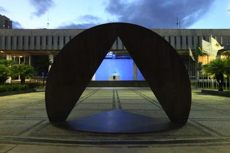 Medida foi tomada durante audiência pública destinada a cobrar o cumprimento de lei que obriga o Estado a divulgar o percentual acumulado do índice de revisão geral anual da remuneração dos servidores (Foto/Denilton Dias)