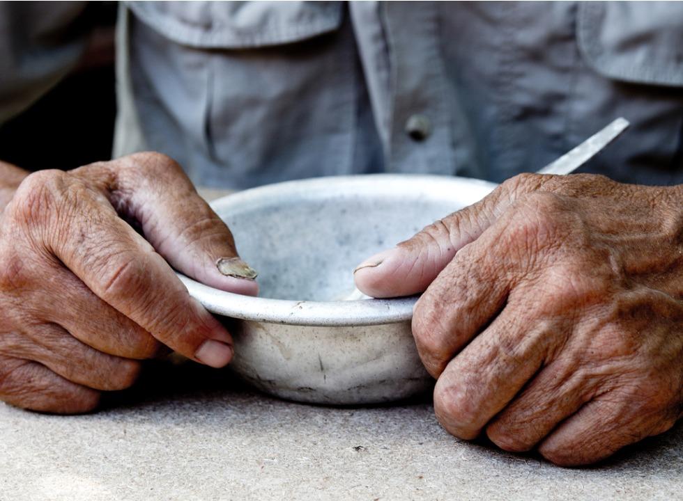 As 14.883 famílias em situação de extrema pobreza em Uberaba recebem o Bolsa Família (Foto/Reprodução)