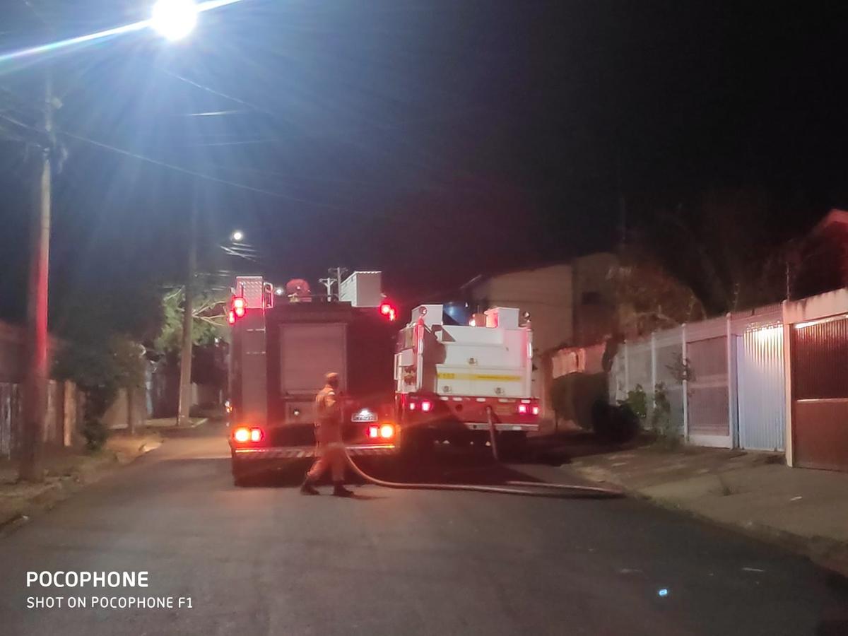 Corpo de Bombeiros atendeu a ocorrência (Foto/Divulgação)