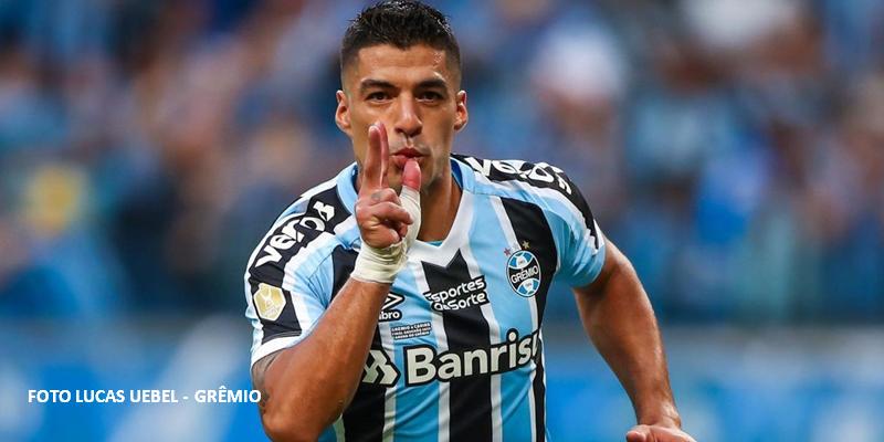 O uruguaio não marcou desta vez, mas foi importante na vitória do Grêmio contra o Cuiabá (Foto/Lucas Uebel/Grêmio)