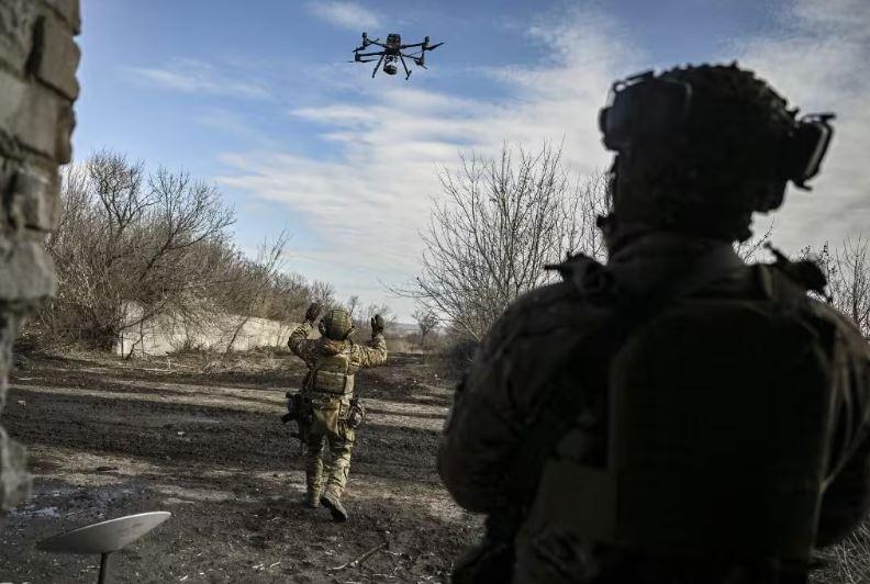 Drone (Foto/ARIS MESSINIS / AFP)