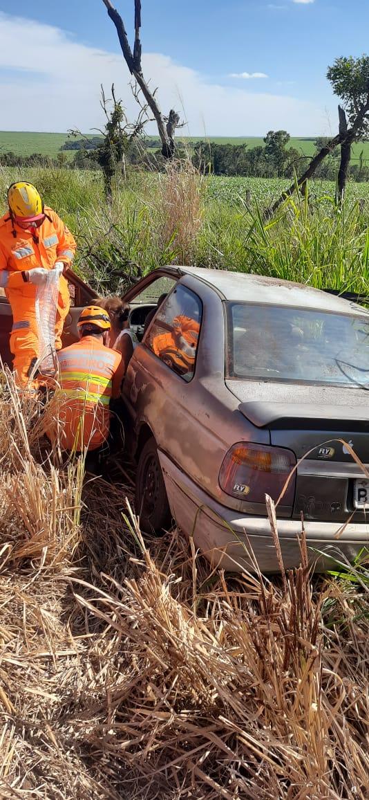 O acidente deixou 4 pessoas feridas (Foto/Corpo de Bombeiros)