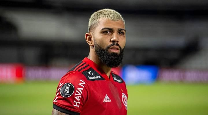 Gabigol está de fora do jogo de hoje suspenso pelo terceiro cartão amarelo (Foto/Reddit)