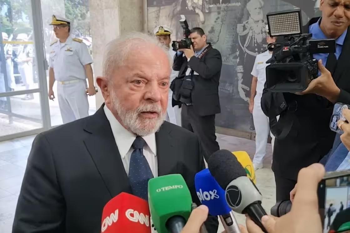 O presidente Luiz Inácio Lula da Silva em entrevista à imprensa. (Foto/Manuel Marçal/O Tempo)